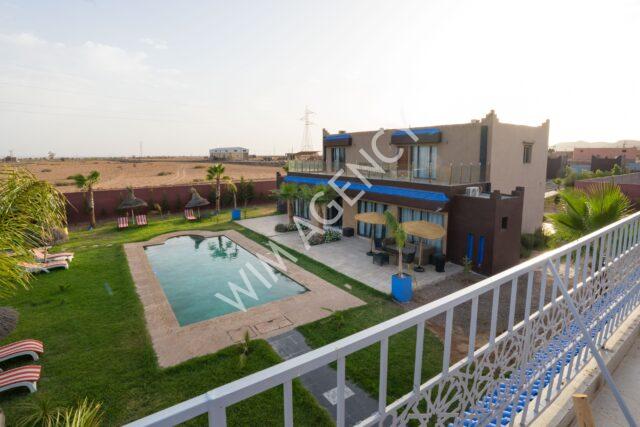 Villa de 2800m² en location longue durée