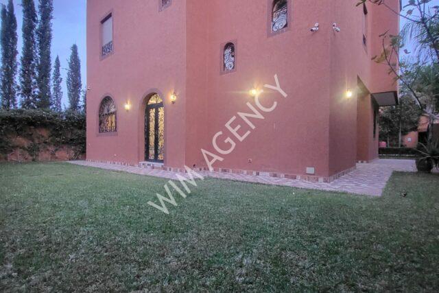 Villa de 3 chambres à vendre – route d’Ourika km18