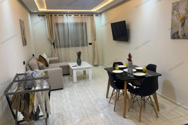 Appartement de 2 chambres proche Sup de Co en location